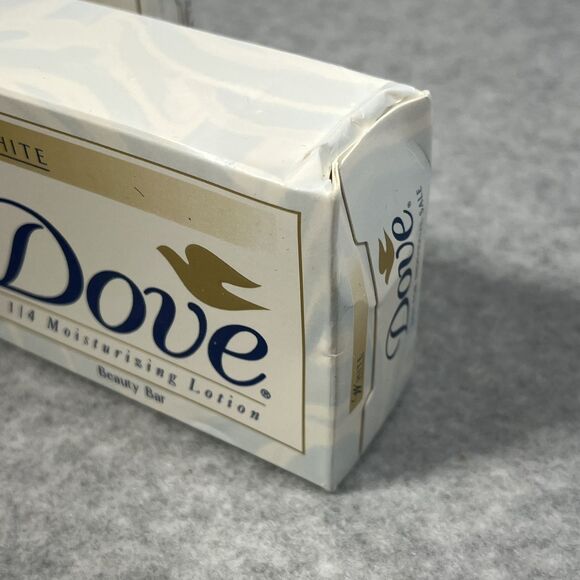 Vintage 2001 Dove LEVER White 4.75 Oz. 1/4 Moisturizing Soap Beauty Bars 3 Pack - Picture 4 of 11